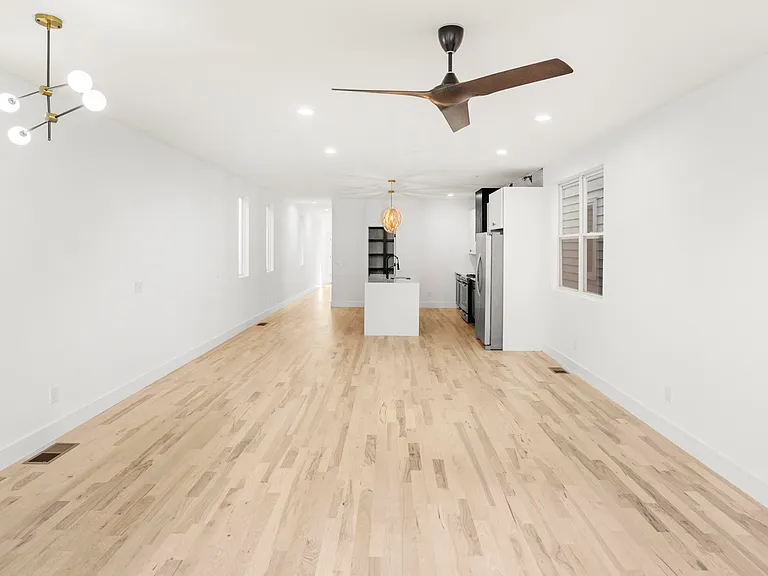11A Garden St #A — Photo 23
