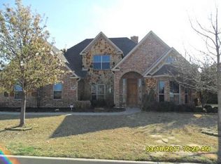 1004 Thomas Crossing Dr, Burleson, TX 76028