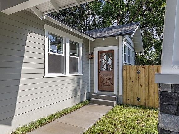 5th image of 1311 E Palifox St