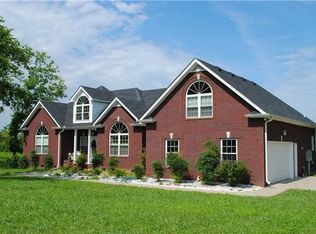 595 Brummitt Rd, Castalian Springs, TN 37031