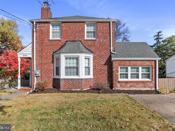 2004 Wardman Rd, Hyattsville, MD 20782