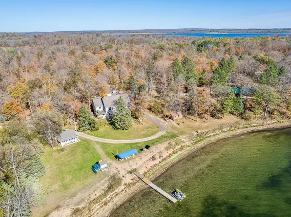 33685 N Cotton Lake Rd, Rochert, MN 56578