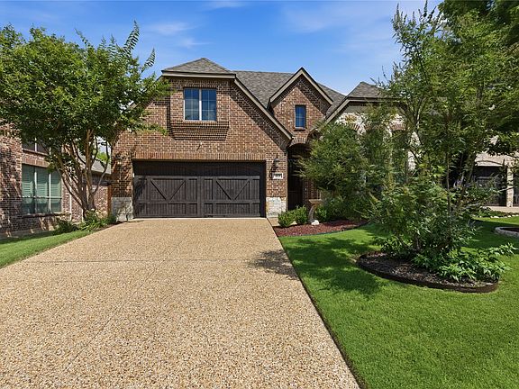 2nd image of 413 Chloe Dr