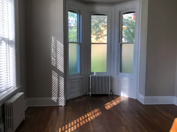 106 Maiden Ln APT 4, Kingston, NY 12401