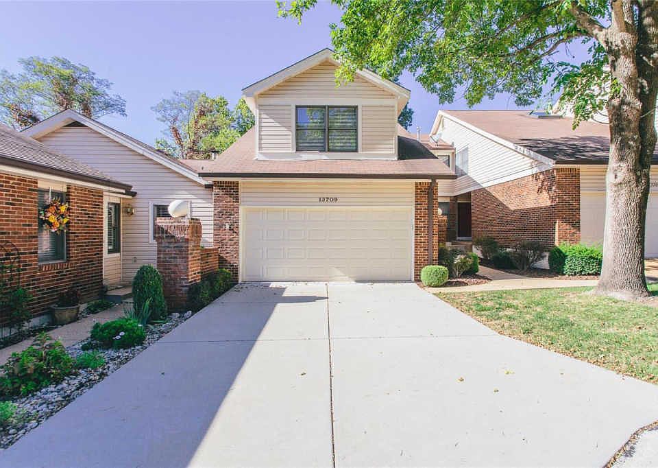 1st image of 13709 La Rivera Ct