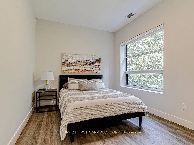 1696 Fiddlehead Pl #400 — Photo 12
