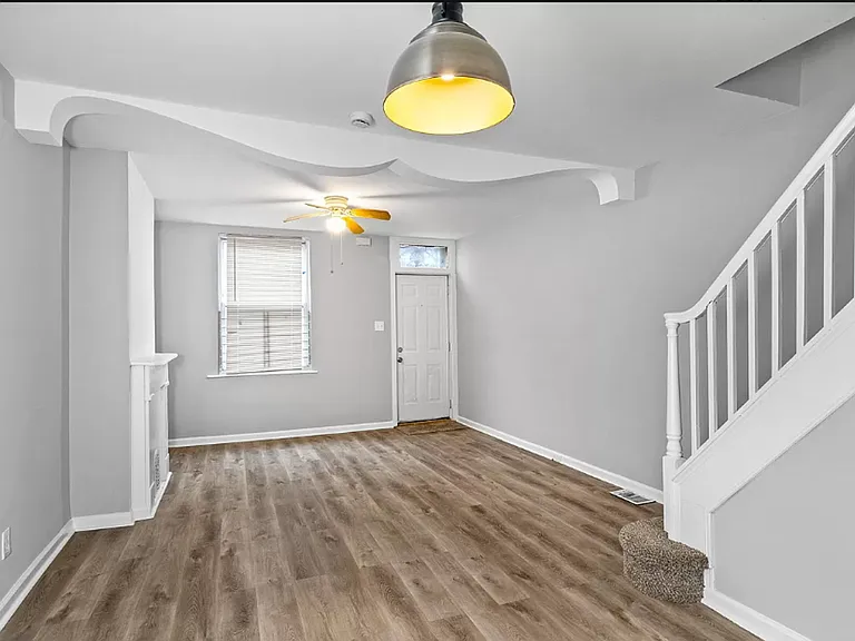 1833 N Bailey St — Photo 3