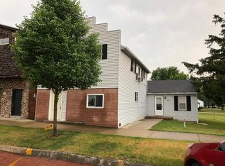 110 N Front St, Danforth, IL 60930