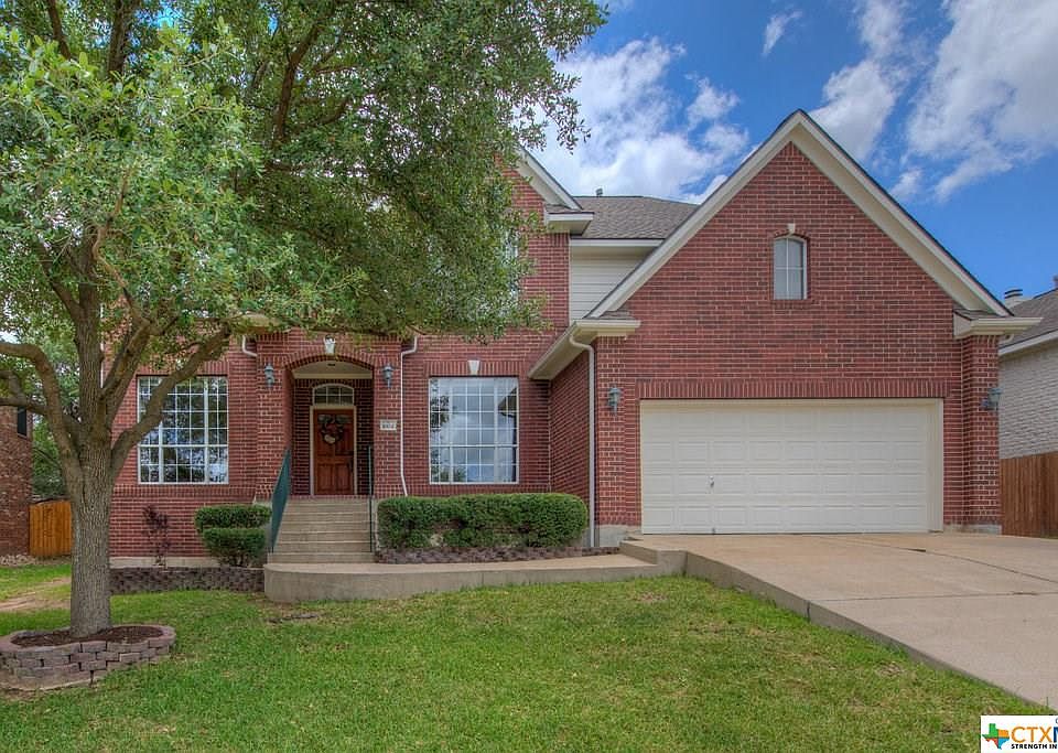1st image of 1004 Cashew Ln
