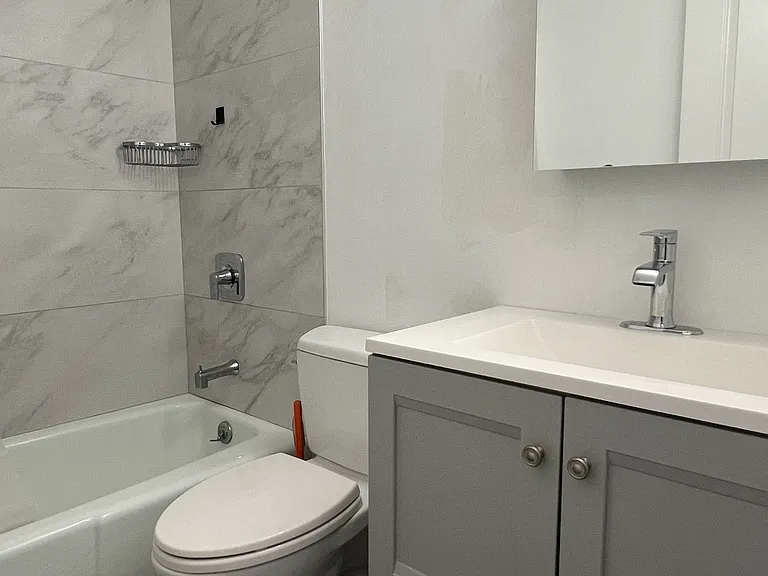 100 Hope St #5 — Photo 10