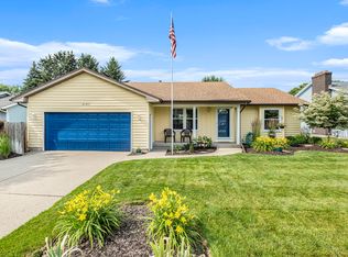 2143 Sandstone Dr, Jenison, MI 49428