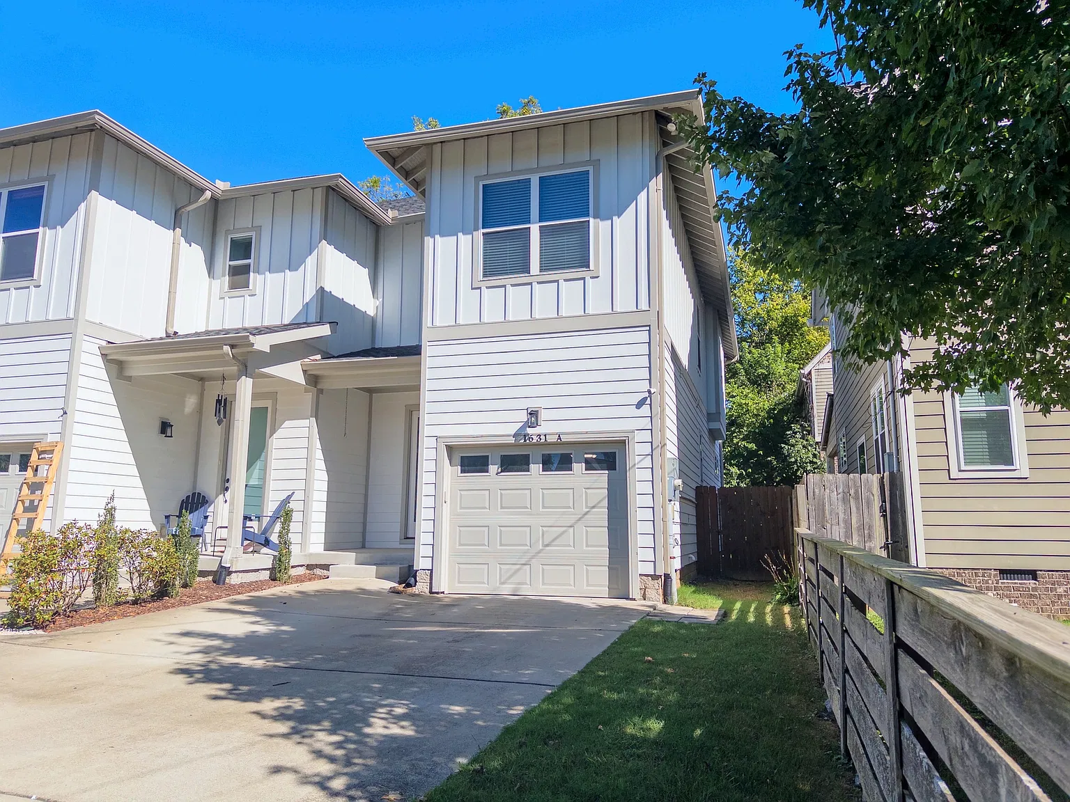 3 bed, 2.5 bath, 1720 sqft, $3,295 — Photo 3