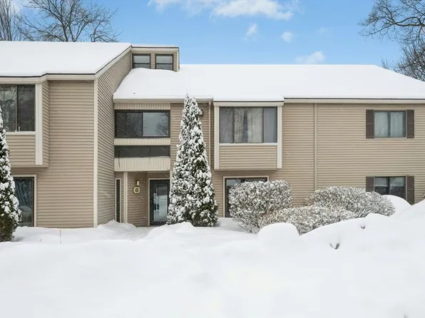 6 Thayer Pond Dr #11, Oxford, MA 01540