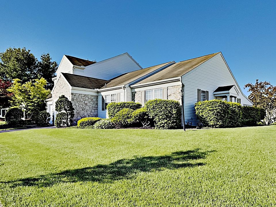 1828 Deer Run Dr, Hummelstown, PA 17036 Zillow