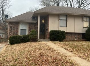 7154 Crisp Ave, Kansas City, MO 64133