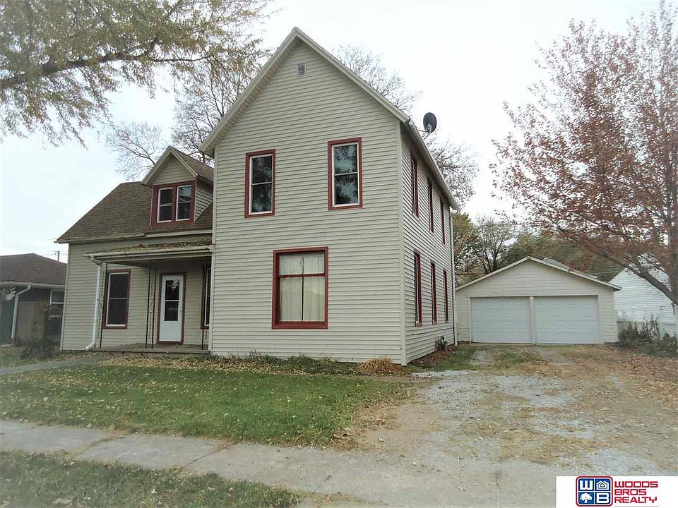 1st image of 233 S Columbia Ave