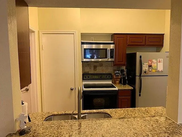 2475 Underwood St #190 — Photo 9
