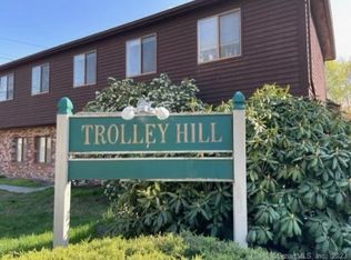 70 Trolley Cir #70, Milford, CT 06460