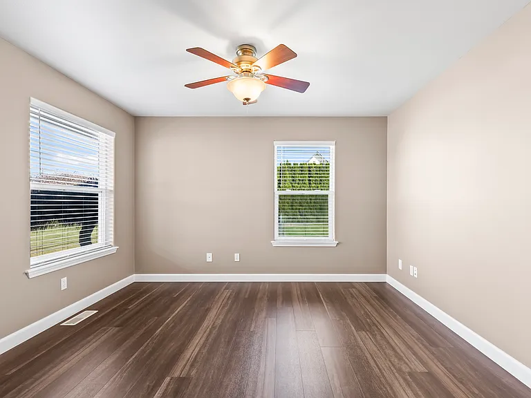 7700 Ryegrass Rd — Photo 8