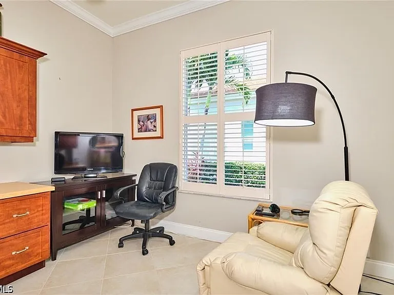 9240 Willowcrest Ct — Photo 43