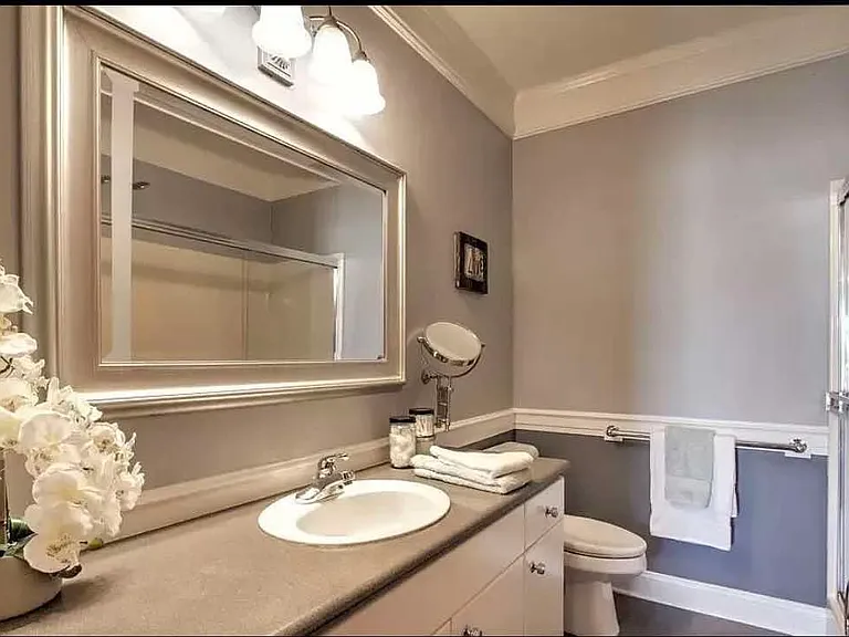 232 Belmont Ave E #504 — Photo 14