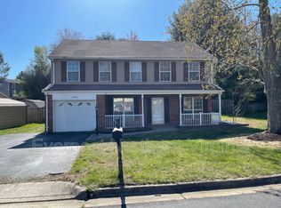 13368 Packard Dr, Woodbridge, VA 22193