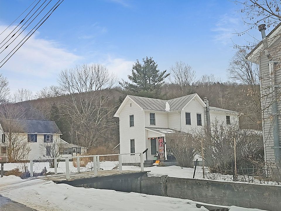 2nd image of 7 Brook St