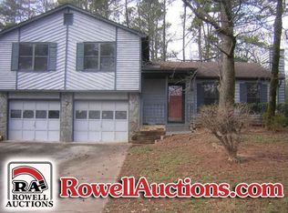 5469 Pepperwood Ct, Stone Mountain, GA 30087