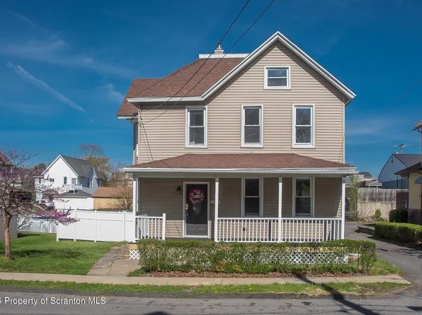 414 2nd St, Dunmore, PA 18512