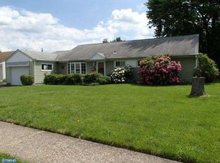 680 Locust Rd, Warminster, PA 18974