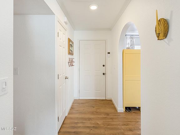 4th image of 3616 Miller St