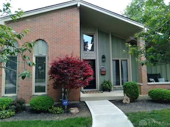 100 Sunrise Cir, Eaton, OH 45320