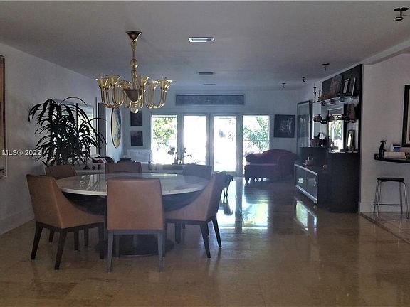 3rd image of 7970 Hawthorne Ave #0