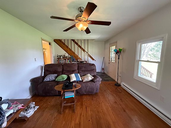2nd image of 1174 Bell Crouch Rd