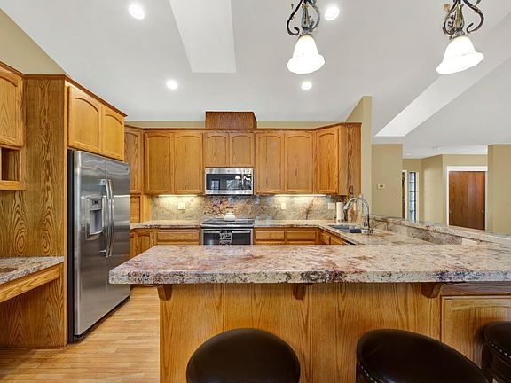 2nd image of 27128 Manzanita Court