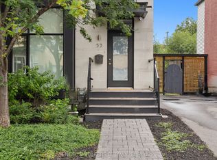 53 Vaughan St, Ottawa, ON K1M 1W9