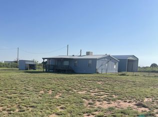 104 Boat Pl, Conchas Dam, NM 88416