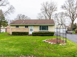 7275 S 37th Pl, Franklin, WI 53132
