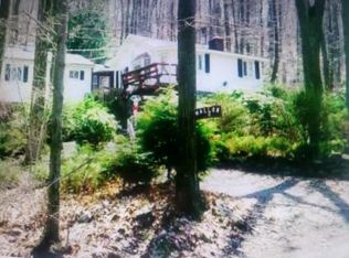 12 Cascade Trl, Monroe, NY 10950