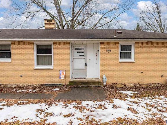 5th image of 3141 E Emerald Ave