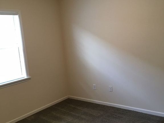 2nd image of 3004 Ainsley Ct