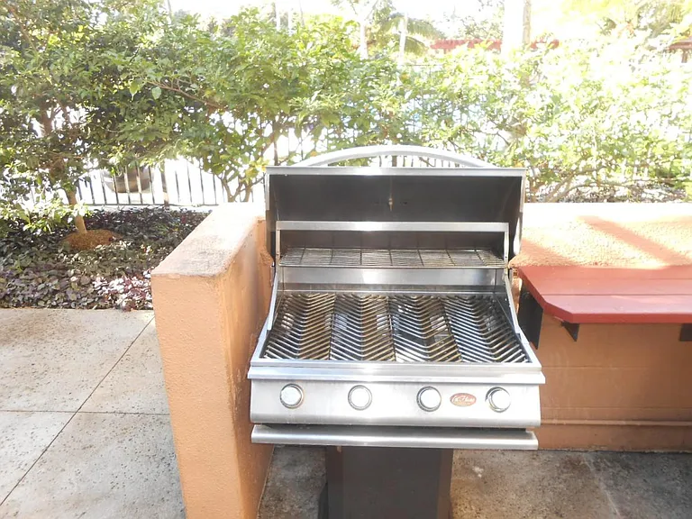 Barbecue Area 1 0f 3