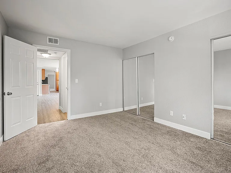 Brody Terrace Apartments — Photo 51