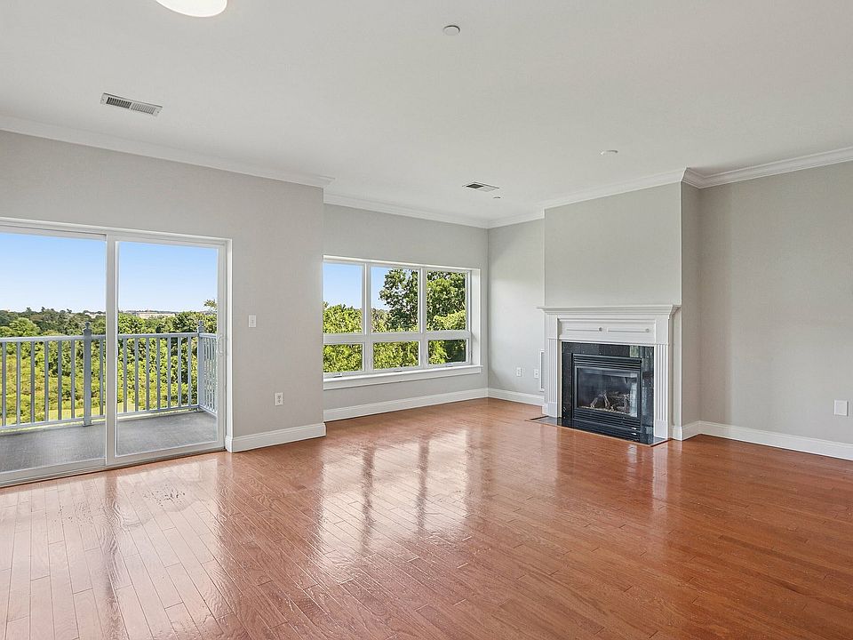 6-web-or-mls-Pawtucket Blvd-S2407-006
