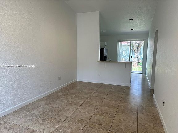 5th image of 2624 SW 188th Ave