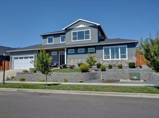 954 Saint Francis Dr, Medford, OR 97504