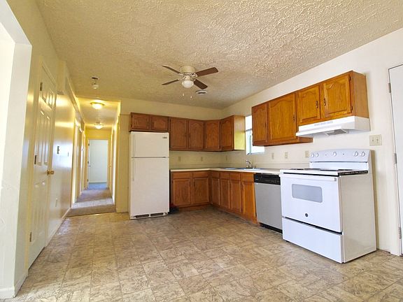 2nd image of 703 Price St #B