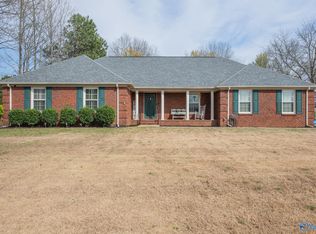 14186 E Limestone Rd, Harvest, AL 35749