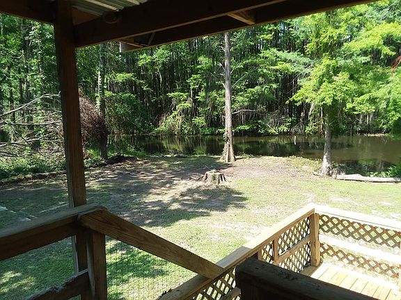 panoramic Left 1 off porch