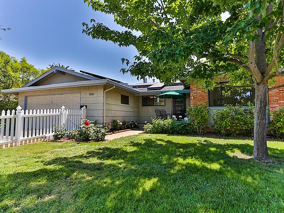 2nd image of 8332 Lake Forest Dr